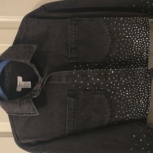 FOREVER 21 WOMEN'S JUNIORS BLACK FRONT BUTTON EMBELLISHED JEAN JACKET SIZE SMALL
